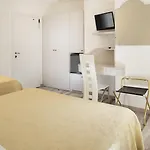 Hotell Hotel Strand 3*