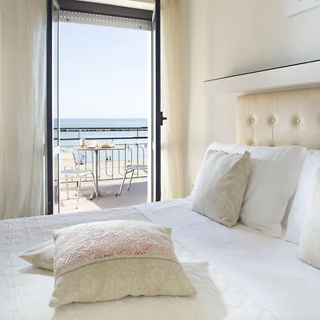 Hotel Strand بيلاريا-إيجيا مارينا