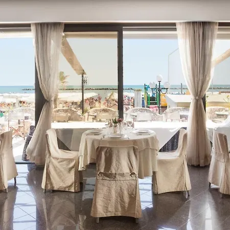 Otel Hotel Strand