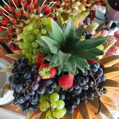 Hotel Strand فندق بيلاريا-إيجيا مارينا