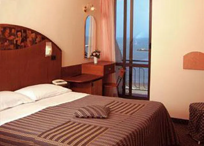 Hotel Hotel Strand 3*