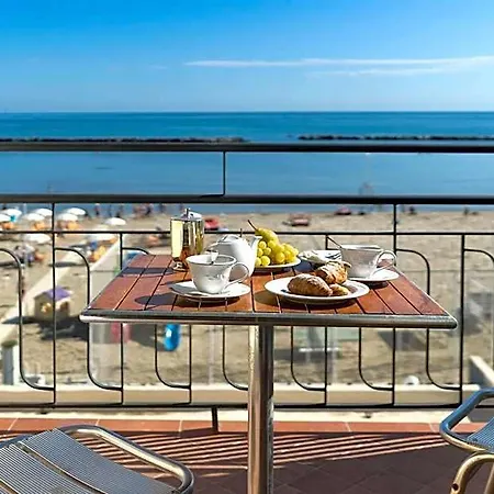 Hotel Strand 3* Bellaria-Igea Marina