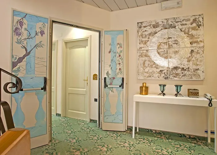 Hotell Hotel Strand 3*